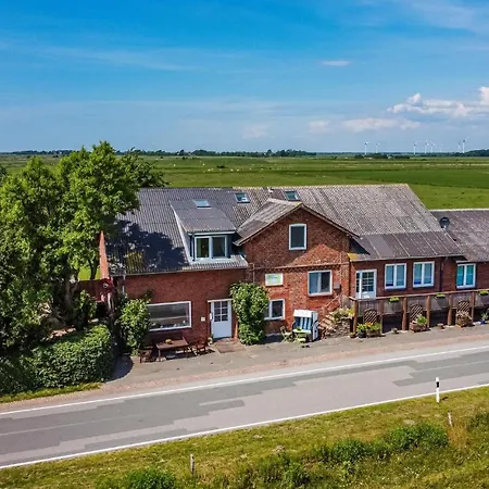 Three-bedroom In * Langenhorn