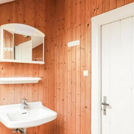 Three-bedroom In * Langenhorn