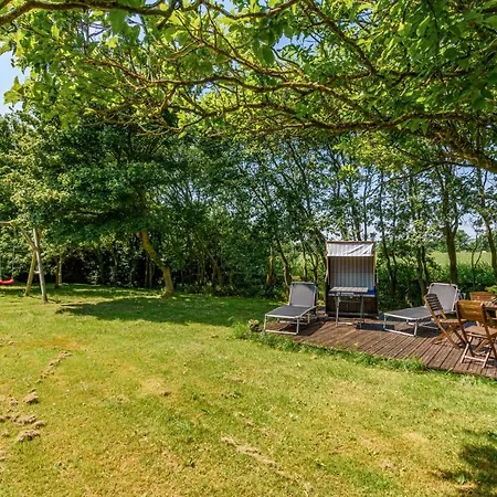 Three-bedroom In Langenhorn
